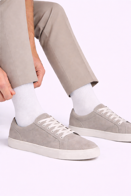 White crew socks